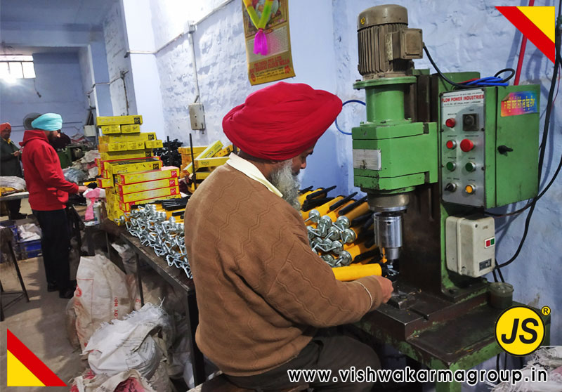 Grease Gun Components and Lubricating Equipments manufacturers exporters suppliers distributors in india punjab ludhiana